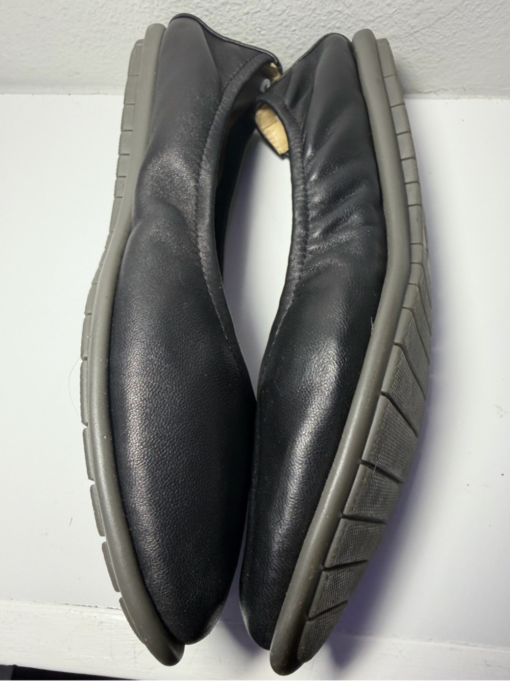Storehouse Classic Black Leather Ballet Flats - Picture 8 of 11